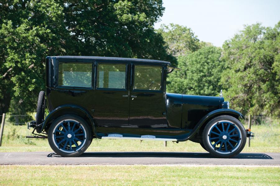  Dodge Series 116 Special Sedan 1925 года  (фото 17 из 25)